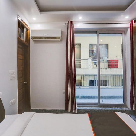 Collection O Sagar Inn Ґурґаон Екстер'єр фото