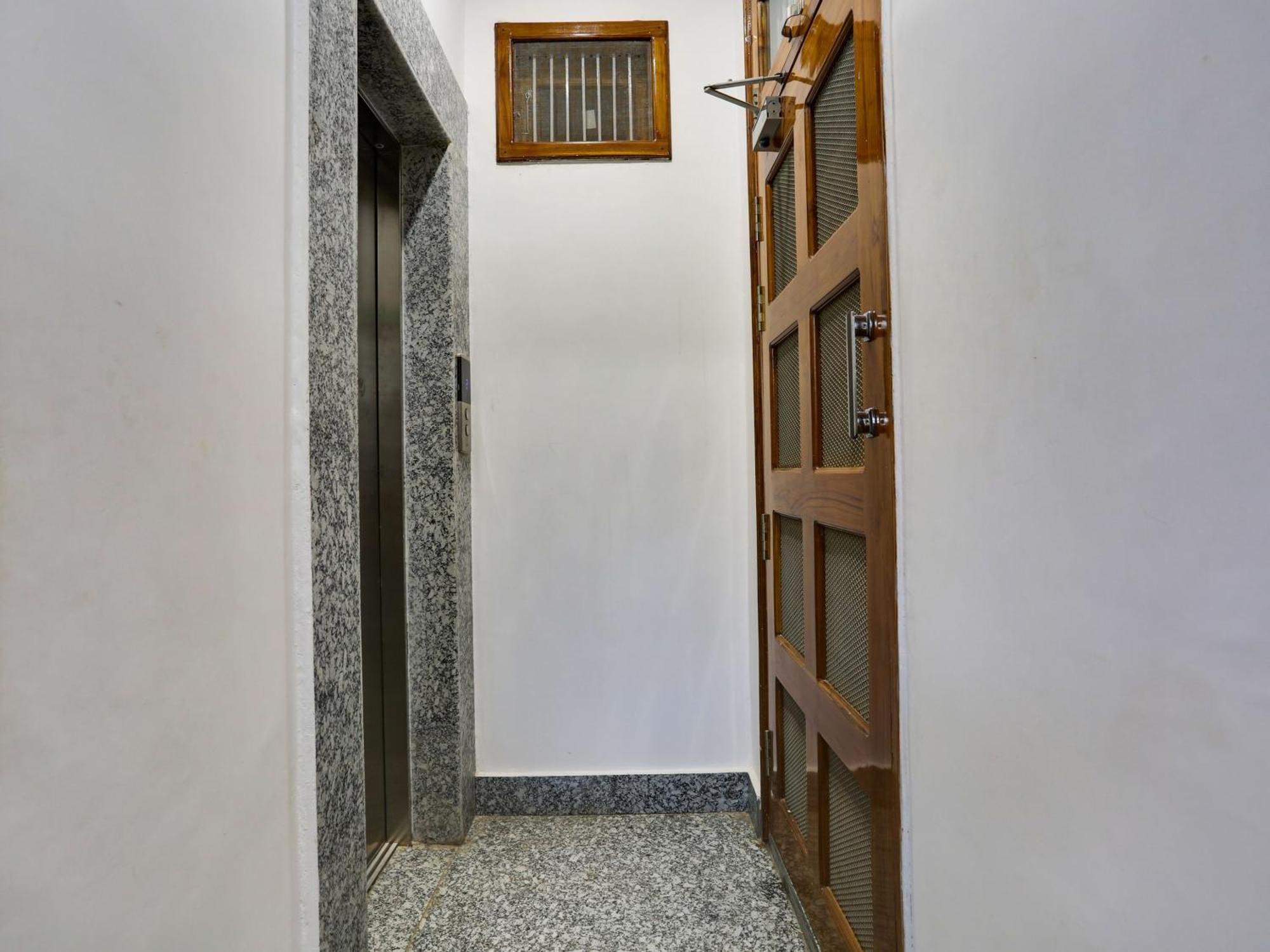 Collection O Sagar Inn Ґурґаон Екстер'єр фото